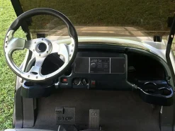 Autoradio mit USB,SD eingebauten Lautsprechern (RMD213)
