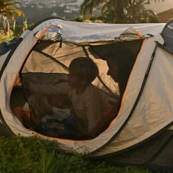 Deryan Cocoon Pop-Up Zelt - Creme