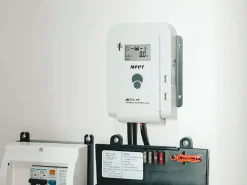 Mestic Solar MSC-3010 MPPT Laderegler