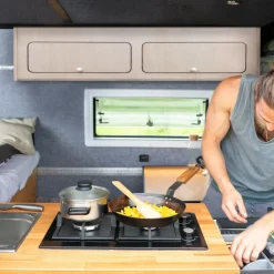 Monster Shop DIY 120 x 25 Camper Van Top Schränke