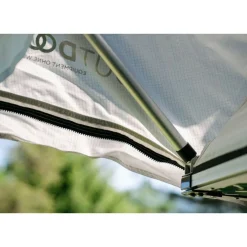 OutdoorU Family Plus 4 Pers Dachzelt inkl. Vorzelt - Ivy Green