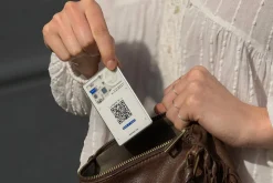 Rolling Square AirCard Pro Tracker mit Google Find My - White