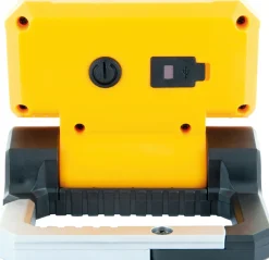 Schwaiger 2in1 LED Arbeitsleuchte mit seitlicher Taschenlampe