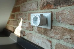 Schwaiger Zwischensteckdose mit Zeitschaltuhr