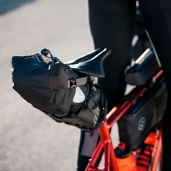 SKUAD Größe M 5,5 Liter Satteltasche - Black