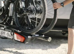 Thule VeloSwing schwenkbare Anhängerkupplung für Campervan zur Verwendung mit Fahrradträger